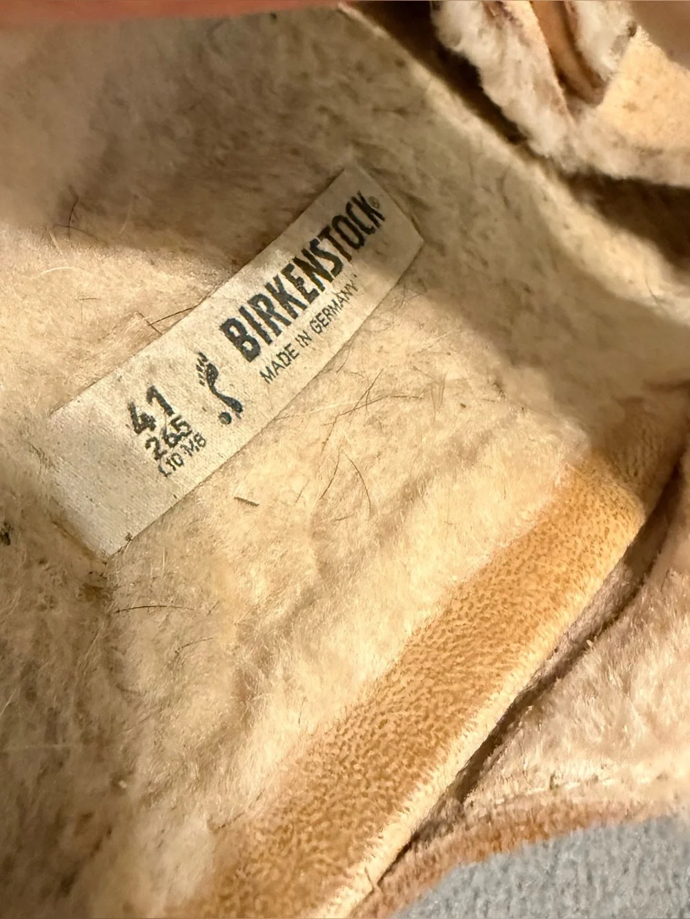 Birkenstock Arizona Beige Sherpa Lined 2 Buckle Sandals Womens Size 41